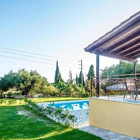 Villa Irida Afrato Εξωτερικό φωτογραφία