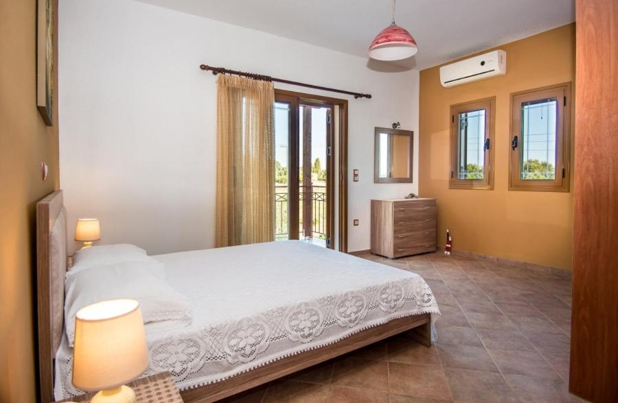 Villa Irida Afrato Εξωτερικό φωτογραφία