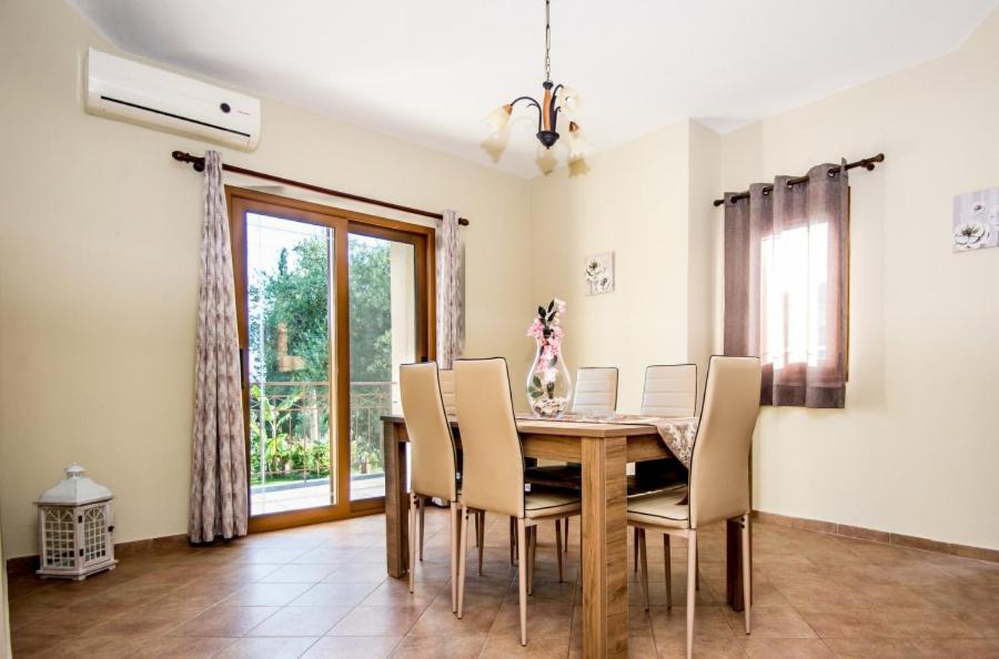 Villa Irida Afrato Εξωτερικό φωτογραφία