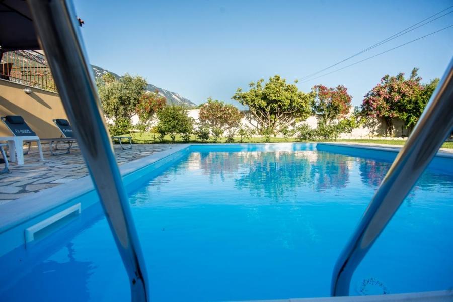 Villa Irida Afrato Εξωτερικό φωτογραφία