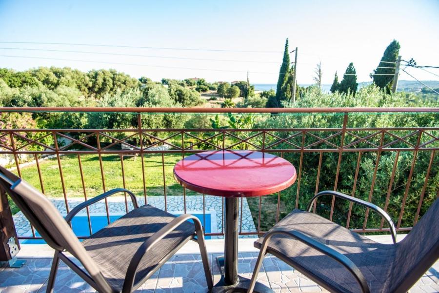 Villa Irida Afrato Εξωτερικό φωτογραφία